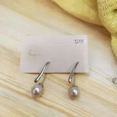 ●シルバードロップ風 モチーフパール付きフックピアス シンプル上品  綺麗 おしゃれ かわいい 大人