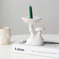 LOEWE キャンドルホルダー キノコデザイン 陶器製 今すぐ購入 Mushroom ワックスキャンドルホルダー | ロエベ パルファム