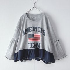古着リメイクTシャツ グレー×ネイビー アメリカ国旗 星条旗 袖フレア 裾ギャザーフリル プリントTシャツ 紺 灰色