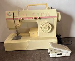 Item thumbnail for item 60daf3dc-3374-4e07-a3bf-5c85105bc156