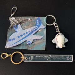 ANA B777型機リサイクル商品 キーホルダー - メルカリ