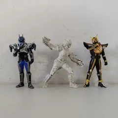 〇カメンライダー555 フィギュア 3体セット(ミューズ、ネクストカイザ、ワイルドキャットオルフェノク)