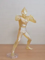 バンプレスト ウルトラマンティガ グリッターTシャツ 英雄像 スタチュー フィギュア