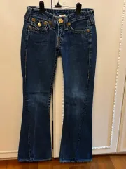 トゥルーレリジョン ブーツカット デニム