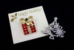 ▲美品 クリスマス ブローチ 2点▲クリスマスボックス/ツリー/ラインストーン/ヴィンテージ