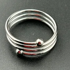 【新品】アクセサリー 指輪 リング シルバー カラー デザイン シンプル キレイ◆