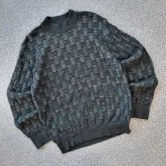 レッド옥ス パータン セーター