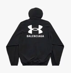 2026年最新】under ARMOUR balenciagaの人気アイテム - メルカリ