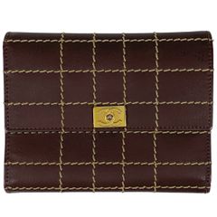 シャネル CHANEL ココマーク 二つ折り 長財布 カメリア 長財布 レザー