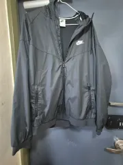 ナイキ ウィンドブレーカー ブラック フード ジップアップ