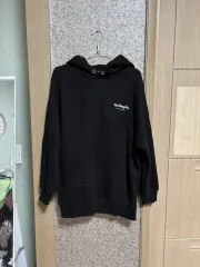 マークゴンザレス フードTシャツ