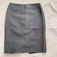 ARMANI COLLEZIONIアルマーニ コレツィオーニ　タイトスカート　サイズ40　グレー