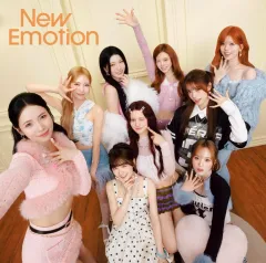 【中古】邦楽CD NiziU / New Emotion[通常盤]