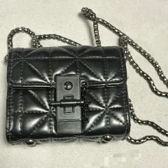 ブラック キルティング ミニ チェーンバッグ ミニバック