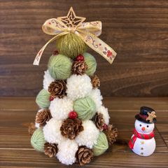 ⭐️21日迄の販売‼️⭐️【ハンドメイド】🎄クリスマスツリー🎄【毛糸玉・ボンボン・木の実】 M size ⑨
