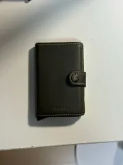 シックリッド secrid カード 財布