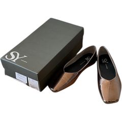 Item thumbnail for item ad451a6a-5375-43c1-a364-0464f89fddd4