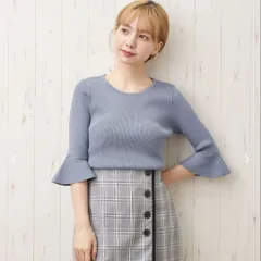 【使用回数2回 値下げ】INGNI(イング) ベルスリーブ／リブニット ブルー