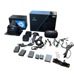 届いてすぐ遊べる！】HTC VIVE フルセット VRゴーグル - メルカリ