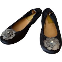 Item thumbnail for item 37e20c7a-3752-4bec-b1d1-f28f1abd5495