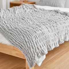 Item thumbnail for item a7b1a5a2-3a4b-4e0c-a99b-1dad676b345b