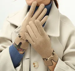【カーキ】レディース 手袋 防寒 ふわふわ 暖かい スマホ対応 おしゃれ 冬 通勤 通学 フェイクウール グローブ 上品 金具デザイン 金具アクセント