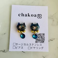 天然石入り】魔女猫なのに魔除する猫ちゃんピアス☆クモの巣に 