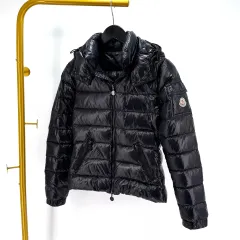 0サイズ モンクレール BADY レディース ダウン フード アウター ブラック