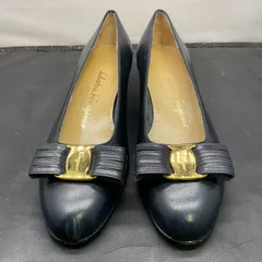 サルヴァトーレフェラガモ 　  パンプス　黒　6サイズ B25112279