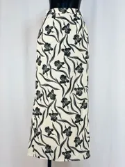 ROSEBUD　スカート　白花柄　Mサイズ　SB0025