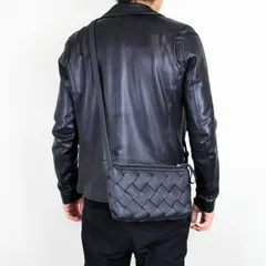 【新品商品】ボッテガヴェネタ BOTTEGA VENETA (837112 V4FV1) ディアゴ ファスナー メッセンジャー