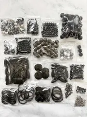 大容量　ブラック系　推し活　ハンドメイド　パーツ　ビーズ　アクセサリーパーツ　手芸資材　クラフト素材　ネックレス　ピアス　アクセサリー　詰め合わせセット