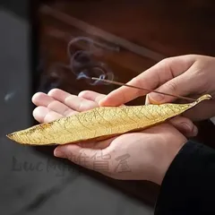 お香立て 葉っぱ 葉 金 ゴールド 黄金 お香 線香 線香立て 香炉飾り 置物 オブジェ 綺麗 金運 開運 運気アップ インテリア 玄関 オフィス 寝室 風水 開運 健康運 出世運 家庭運 家内安全