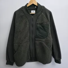 M ユニクロ x ホワイトマウンテニアリング フリースジャケット
