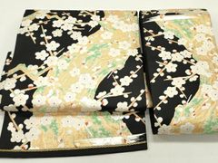 Item thumbnail for item f12fa652-46f5-4292-89c1-eb1bcec23591