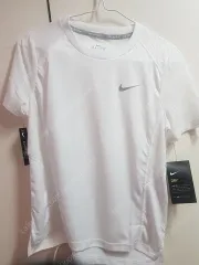 ナイキ ドライフィット 白 半袖 Tシャツ ランニング AT4197-100