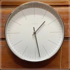 未使用品　箱付　AMS　北欧　ドイツ製　ユンハンス　無垢　オーク　壁掛け　時計 未使用品 箱付 AMS 北欧 ドイツ製 ユンハンス 無垢 オーク 壁掛け 時計