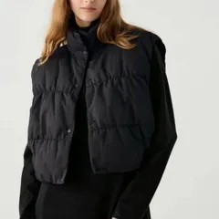 UNIQLO C ユニクロ C ダウンクロップドベスト ダウンベスト ダウン ベスト ブラック S