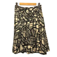 ストロベリーフィールズ STRAWBERRY-FIELDS スカート フレア タイト Aライン 総柄 ひざ丈 ベージュ 黒 ブラック