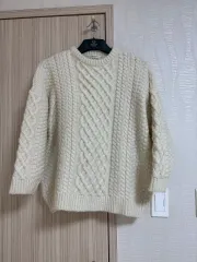 ノーブランド オーバーサイズ ケーブル編み ニット