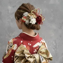 金箔紐入りレッドゴールド髪飾り　和装　成人式　卒業式