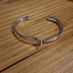 銀細工 スペルヴィア シルバー バングル シール付き アクセサリー 925