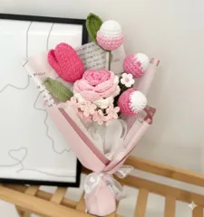 H0072　手編みフラワーブーケ（ピンクローズ）、枯れない想いをそっと束ねた“ぬくもりギフト”