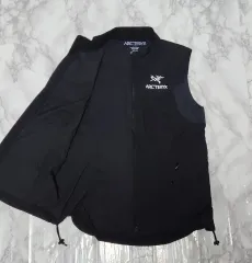 ARC'TERYX ナイロンジャケット ウィンドブレーカー　アークテリクス ARC'TERYX アークテリクス