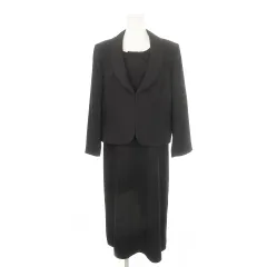 2026年最新】lilyburnの人気アイテム - メルカリ