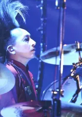 【中古】コレクションカード(男性) BUCK-TICK/ヤガミトール/体右向き・ドラム/「TOUR No.0 - Guernican Moon -」ランダムトレカ