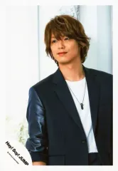 【中古】生写真(ジャニーズ) Hey! Say! JUMP/高木雄也/上半身・衣装黒・白・口閉じ・目線左・背景白/アルバム「DEAR.」ジャケ写撮影オフショット/公式生写真