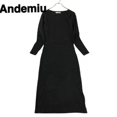 アンデミュウ　Vネックリブニットワンピース　グレー　ウール混　フリーサイズ