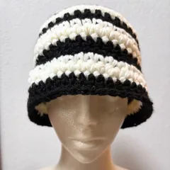 【クロシェハット】冬用　毛糸　ハンドメイド　バケットハット　クラッシャーハット　ニット帽　かぎ針