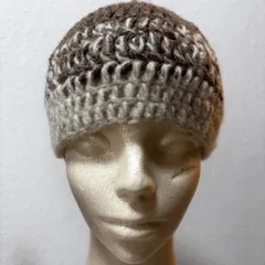 【クロシェハット】冬用　毛糸　ハンドメイド　クラッシャーハット　ニット帽　かぎ針